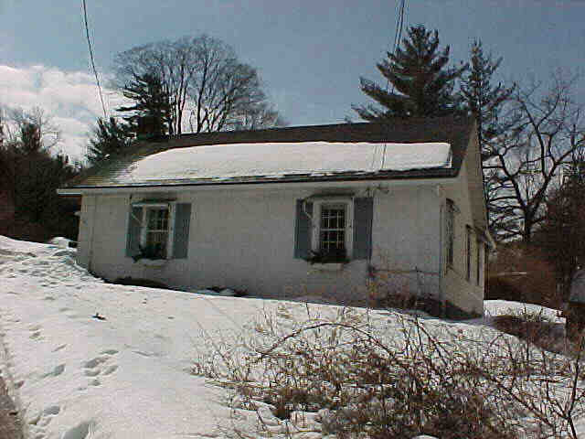 Building photograph for 27+29 FARNUM ROAD